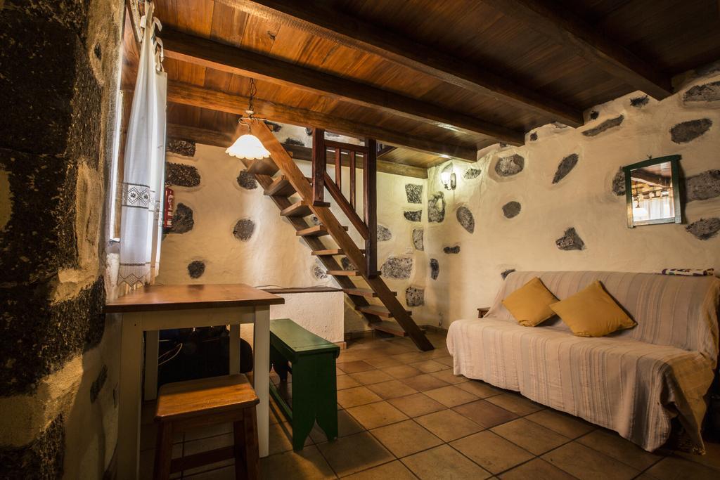 Casa Rural De Piedra Фронтера Экстерьер фото